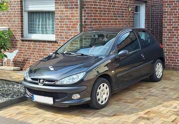 Peugeot 206 136.000 km 2.999 &euro; Wettringen 48493