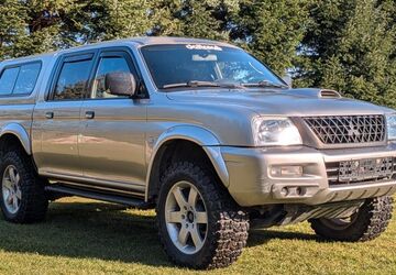 Mitsubishi L200 245.700 km 13.000 &euro; Horka 02923