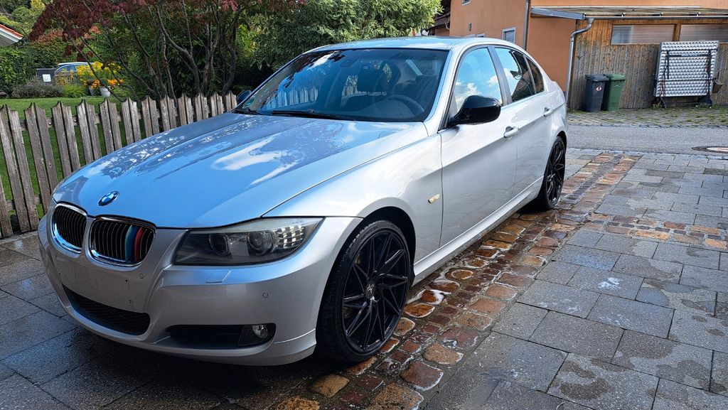 BMW 325 92.086 km 12.900 &euro; Oberpframmern 85667