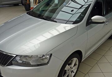 Skoda Rapid 107.500 km 10.600 &euro; Pfullendorf 88630