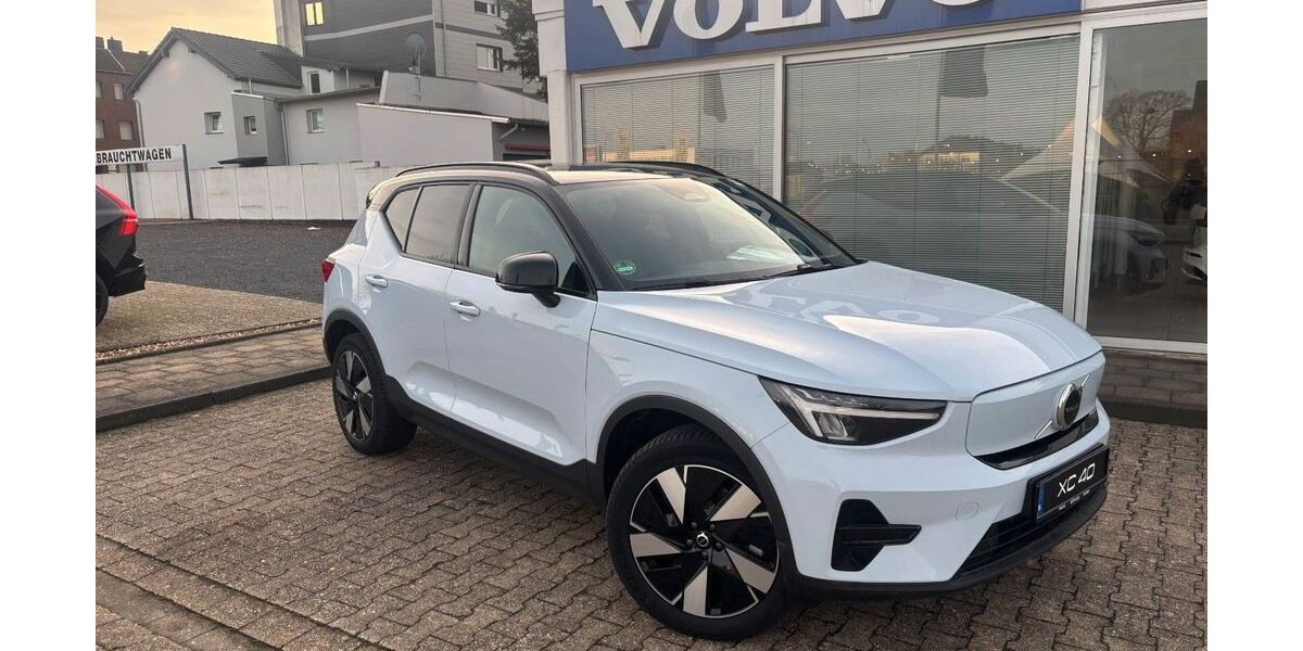 Volvo XC40 10.000 km 46.900 &euro; Düren 52351