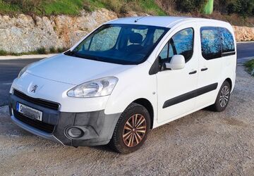 Peugeot Partner Tepee 113.000 km 7.200 &euro; Árchez 29753