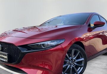 Mazda 3 20.419 km 27.990 &euro; Berlin 12247