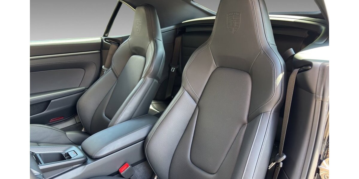 Porsche 911 Carrera S Matrix 360° Bose Carbon PPF NP205t 5.890 km 174.700 &euro; Wuppertal 42327