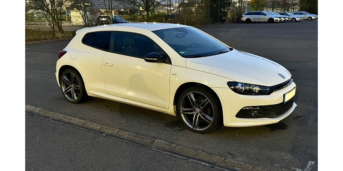 VW Scirocco 141.000 km 10.600 &euro; Kümbdchen 55471