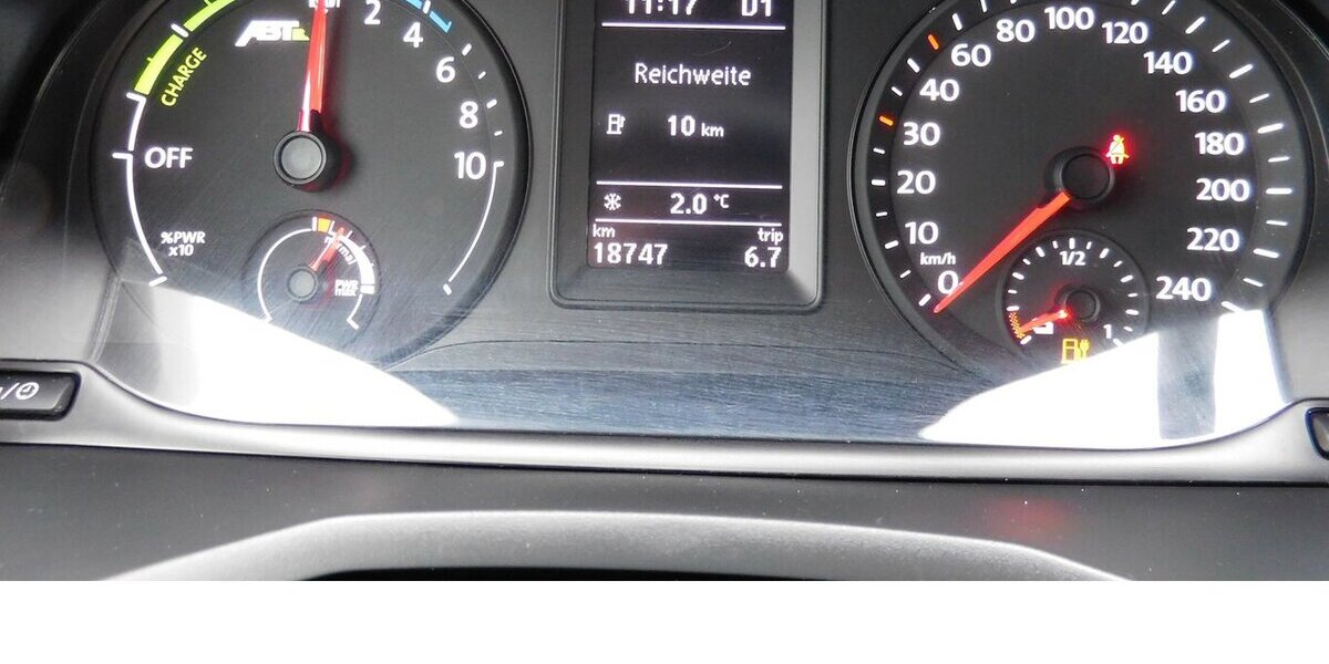 VW Caddy Maxi Abt-e Elektrik DSG 5 Sitze Navi 18.800 km 14.990 &euro; Vordorf 38533