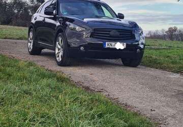 INFINITI FX 145.000 km 14.500 &euro; Singen 78224