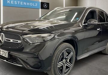 Mercedes-Benz GLC 300 5.696 km 72.850 &euro; Freiburg 79111
