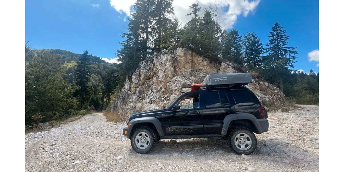 Jeep Cherokee 135.000 km 12.990 &euro; München 80636