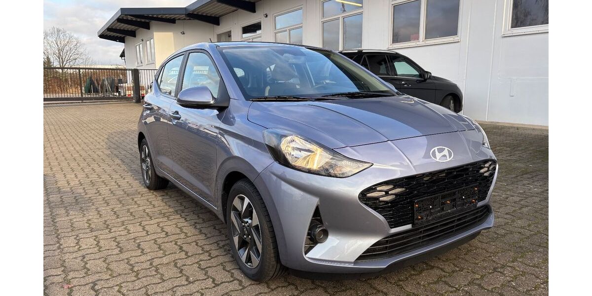 Hyundai i10 3.350 km 16.990 &euro; Celle 29221