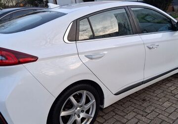 Hyundai IONIQ 111.000 km 12.499 &euro; Münster 48147