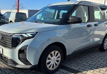 Ford Tourneo Courier 11.353 km 23.990 &euro; Hoyerswerda 02977