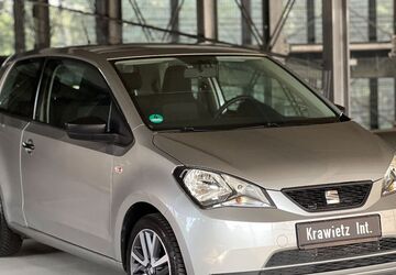 Seat Mii 98.877 km 6.950 &euro; Berlin 14167
