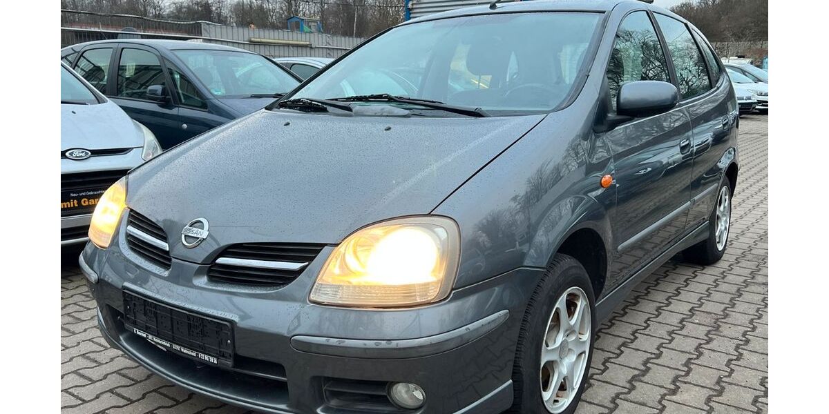 Nissan Almera Tino 189.000 km 1.999 &euro; Essen 45356