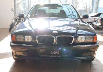 BMW 735 196.350 km 7.990 &euro; Celle 29227