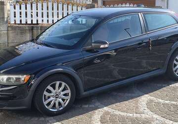 Volvo C30 145.000 km 3.975 &euro; Beselich 65614