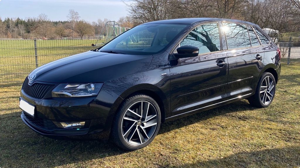 Skoda Rapid 114.117 km 11.500 &euro; München 81379