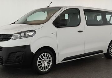 Opel Vivaro 51.700 km 24.884 &euro; Düsseldorf 40233