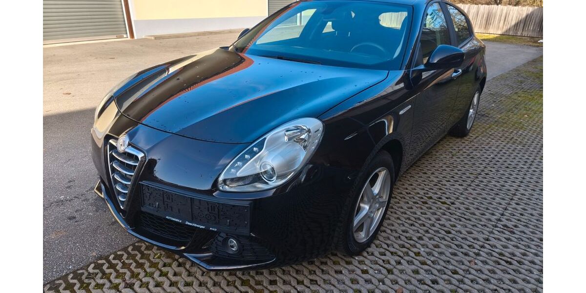Alfa Romeo Giulietta 138.233 km 5.800 &euro; Passau 94036