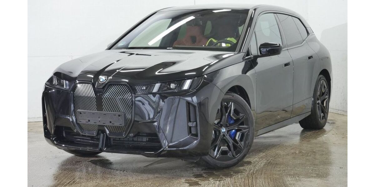 BMW iX 2.600 km 88.800 &euro; Dillingen 89407