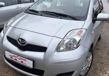 Daihatsu Charade 94.300 km 6.990 &euro; Ilmenau 98693