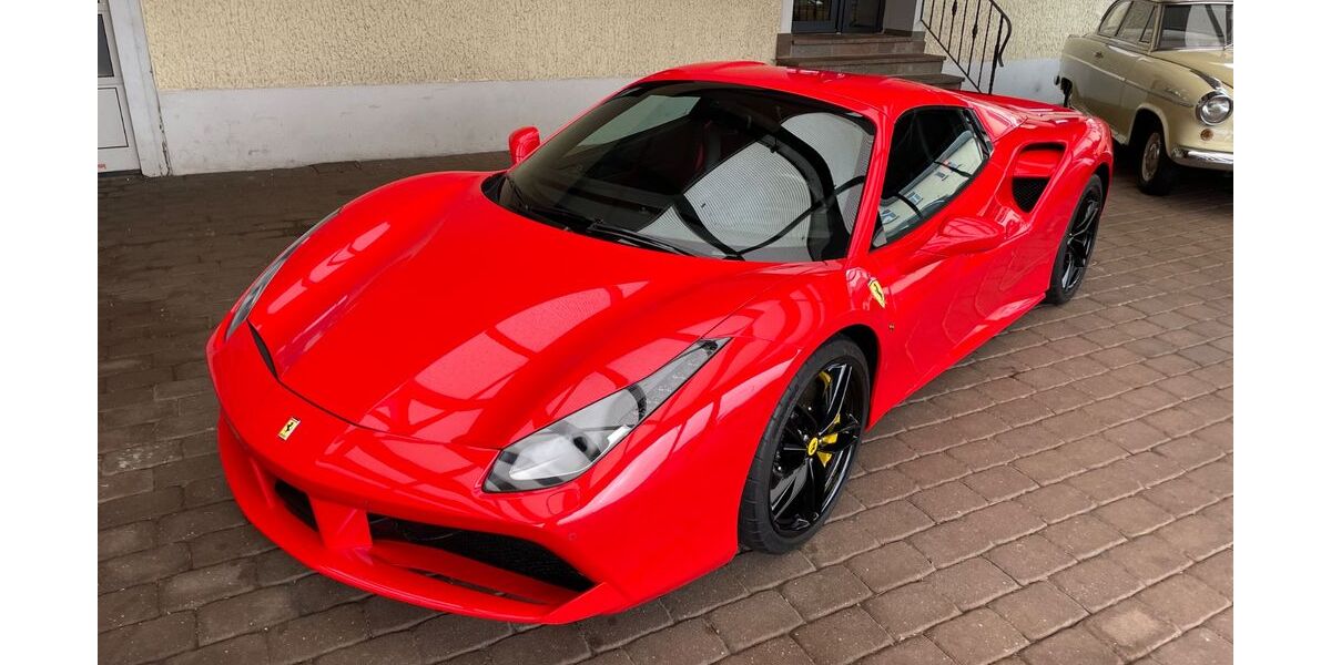 Ferrari 488 Spider 17.724 km 299.488 &euro; Badem 54657