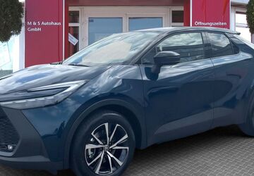Toyota C-HR 2.880 km 31.990 &euro; Rathenow 14712