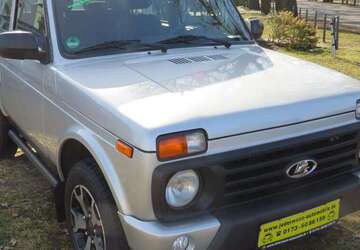 Lada Niva 12.413 km 18.750 &euro; Michendorf 14552
