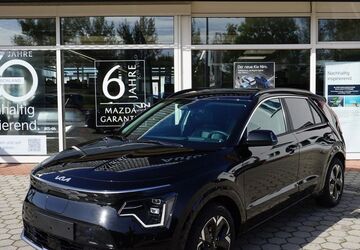 Kia Niro 8.000 km 33.950 &euro; Cham 93413