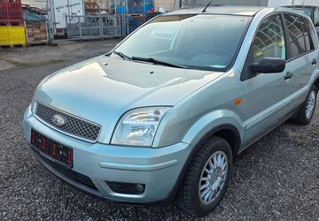 Ford Fusion 142.350 km 2.950 &euro; Uhingen 73066
