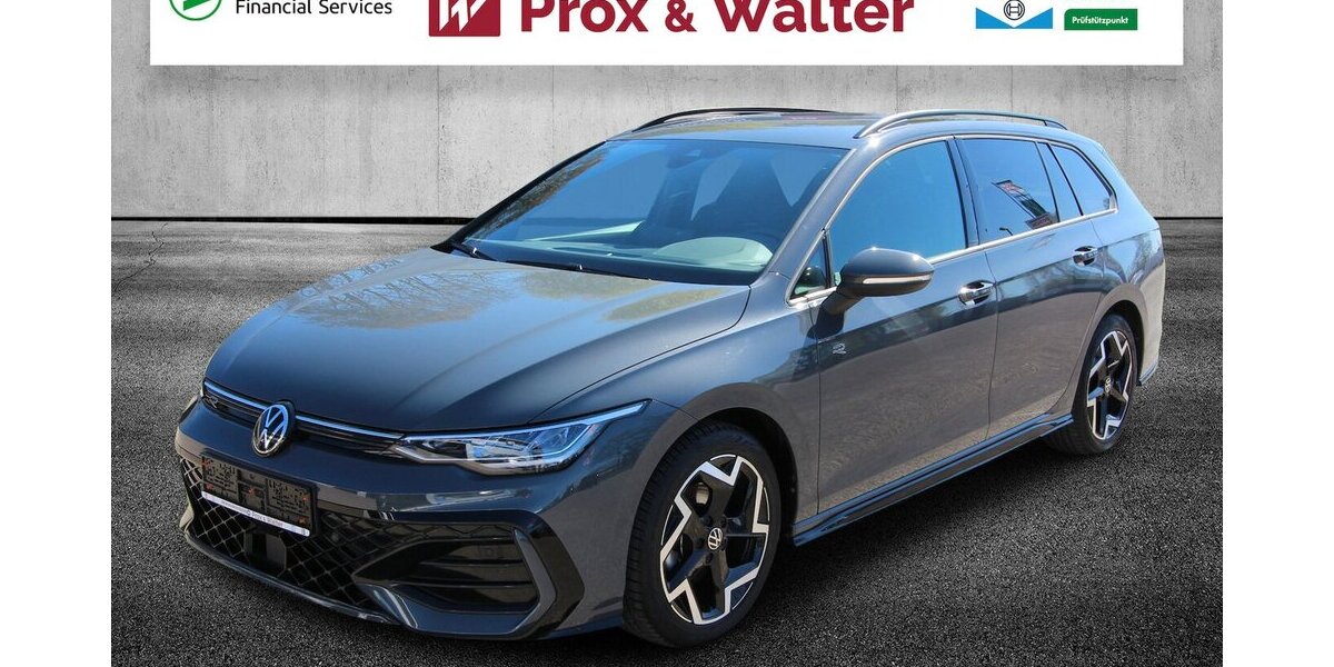 VW Golf VIII Variant 1.5 TSI R-Line LED+KAMERA+ACC 29.927 km 26.500 &euro; Hagenow 19230