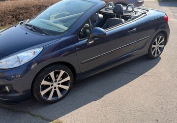 Peugeot 207 75.730 km 4.950 &euro; Alfeld 31061