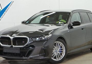 BMW i5 22.505 km 71.700 &euro; Hamburg 21073