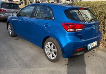 Kia Rio 38.000 km 12.500 &euro; Solingen 42659
