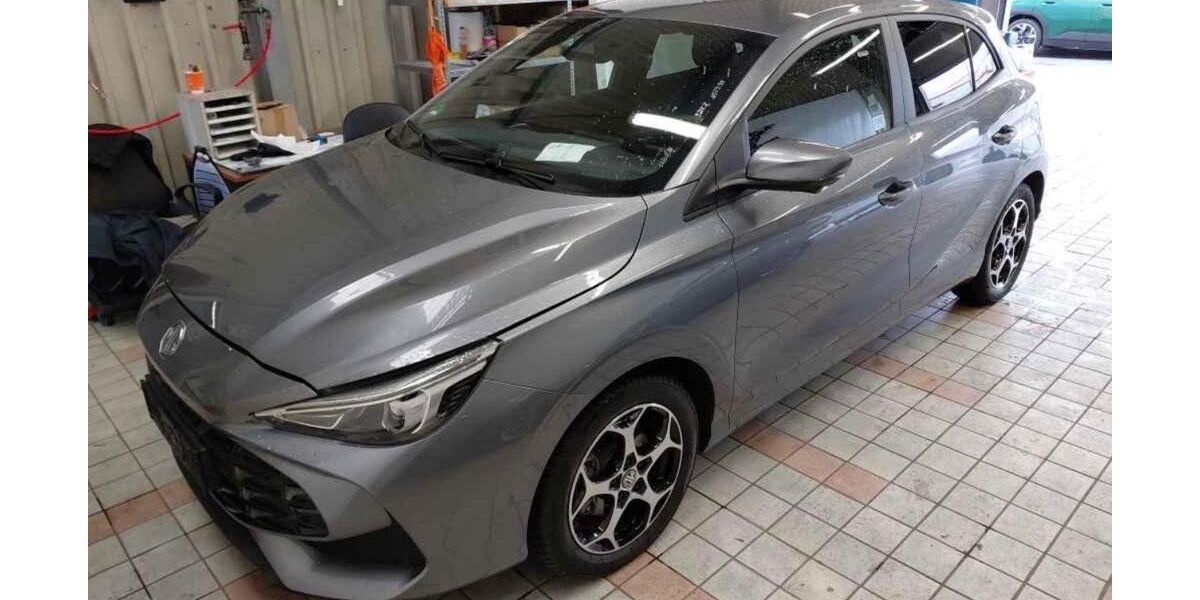 MG 3 11.850 km 14.490 &euro; Wuppertal 42289