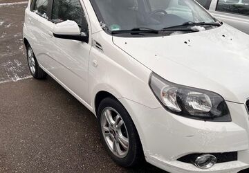 Chevrolet Aveo 140.000 km 2.700 &euro; Ulm 89073