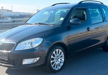 Skoda Roomster 228.519 km 3.249 &euro; Duisburg 47138