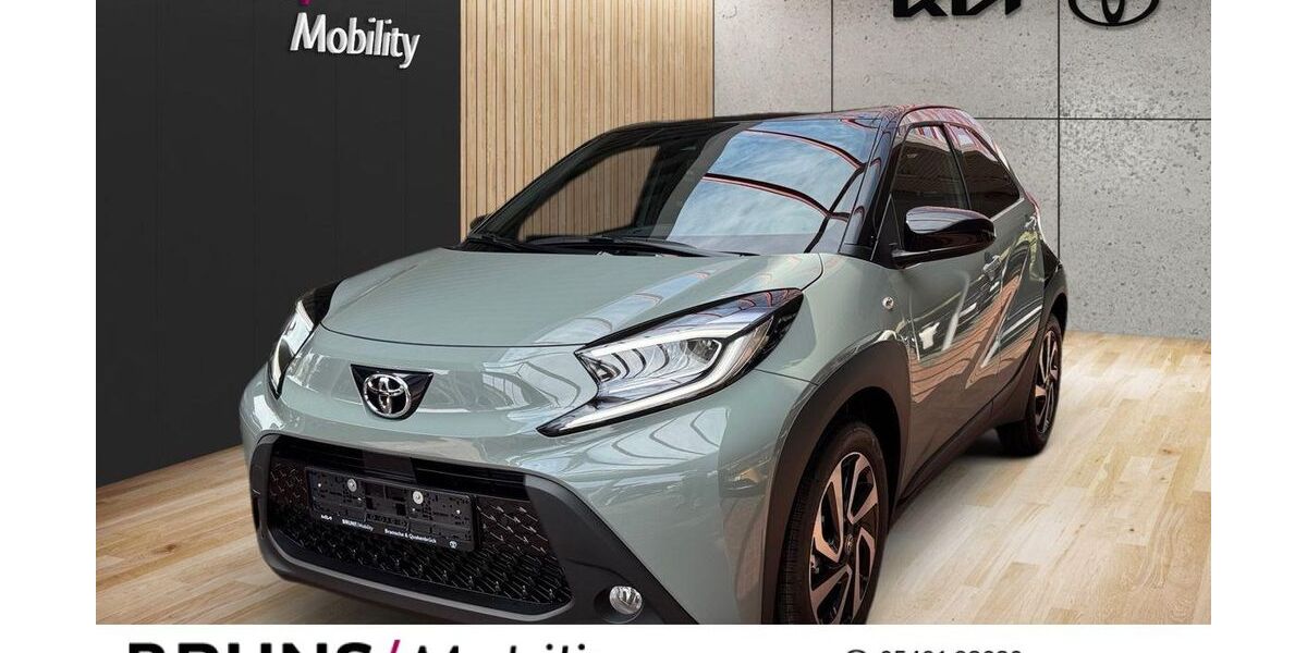 Toyota Aygo (X) 1.500 km 16.990 &euro; Bramsche 49565