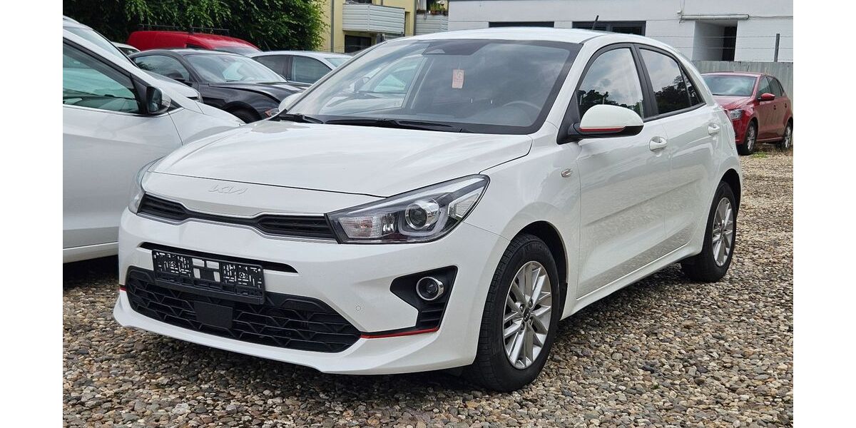 Kia Rio 27.882 km 13.900 &euro; Bonn 53179