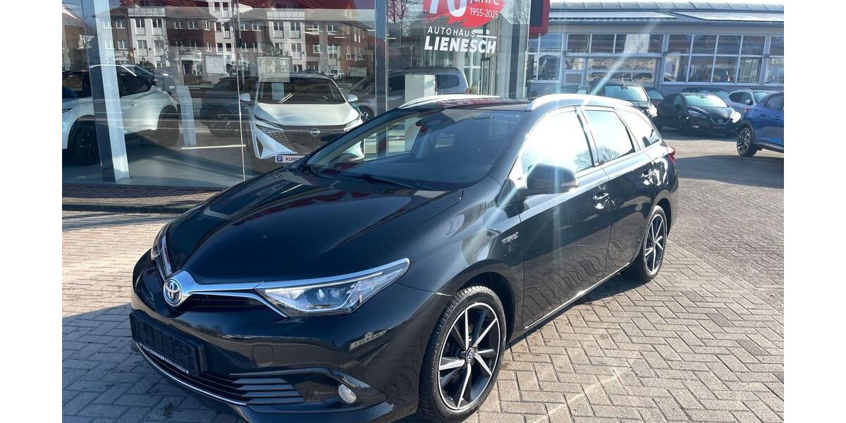 Toyota Auris 125.900 km 14.495 &euro; Wallenhorst 49134