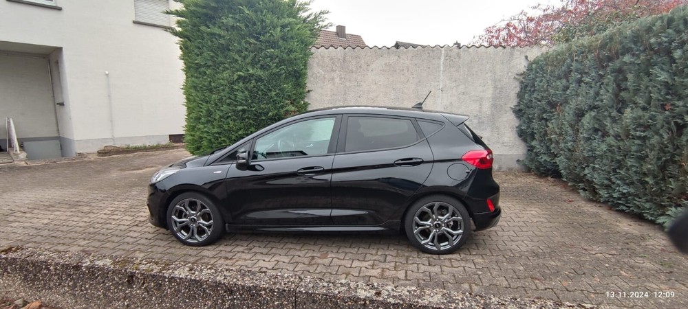 Ford Fiesta 46.700 km 15.000 &euro; Muggensturm 76461