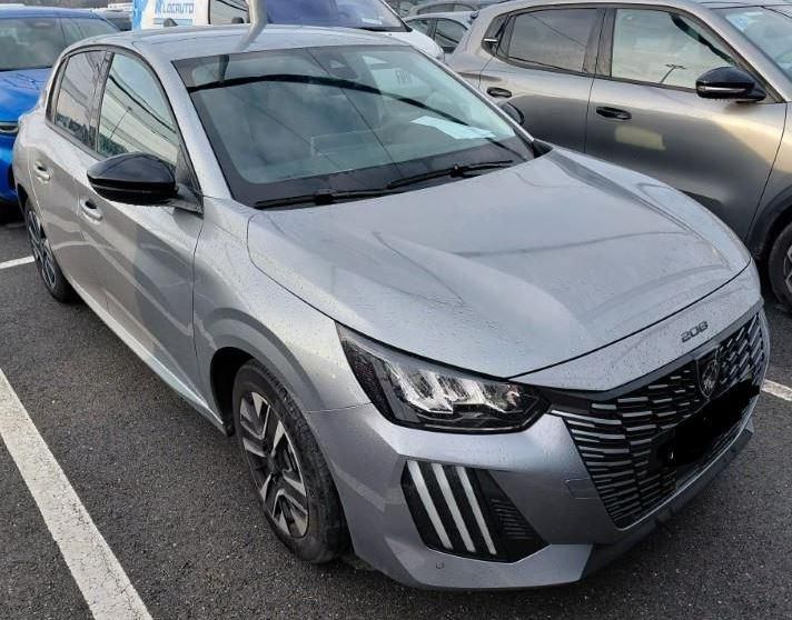 Peugeot 208 26.373 km 14.980 &euro; Rüsselsheim 65428