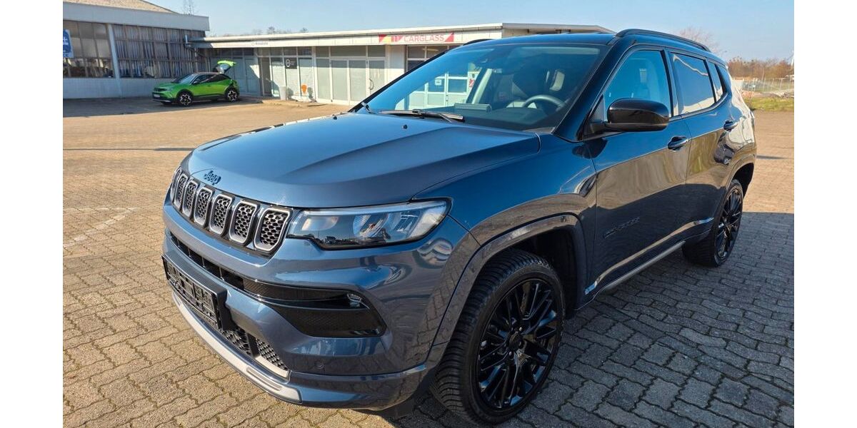 Jeep Compass 82.700 km 21.500 &euro; Stadthagen 31655