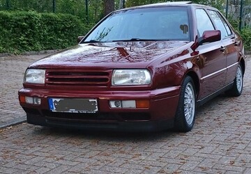 VW Vento 223.500 km 1.950 &euro; Bohmte 49163