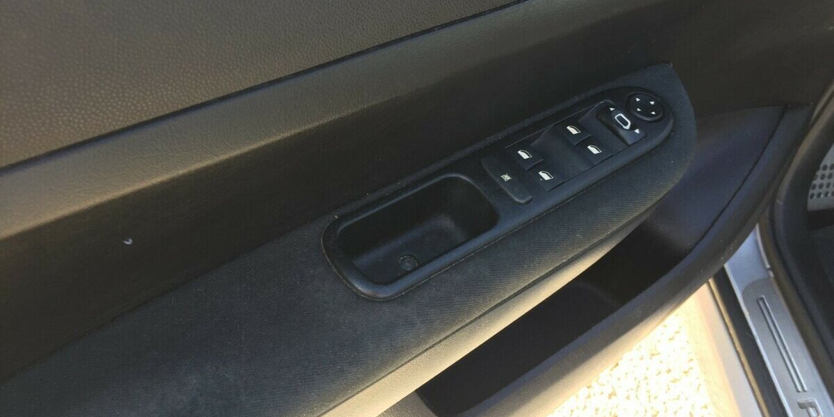 Peugeot 307 Quiksilver,Klima,Alu,Tüv Neu! 189.970 km 3.000 &euro; Himmelkron 95502