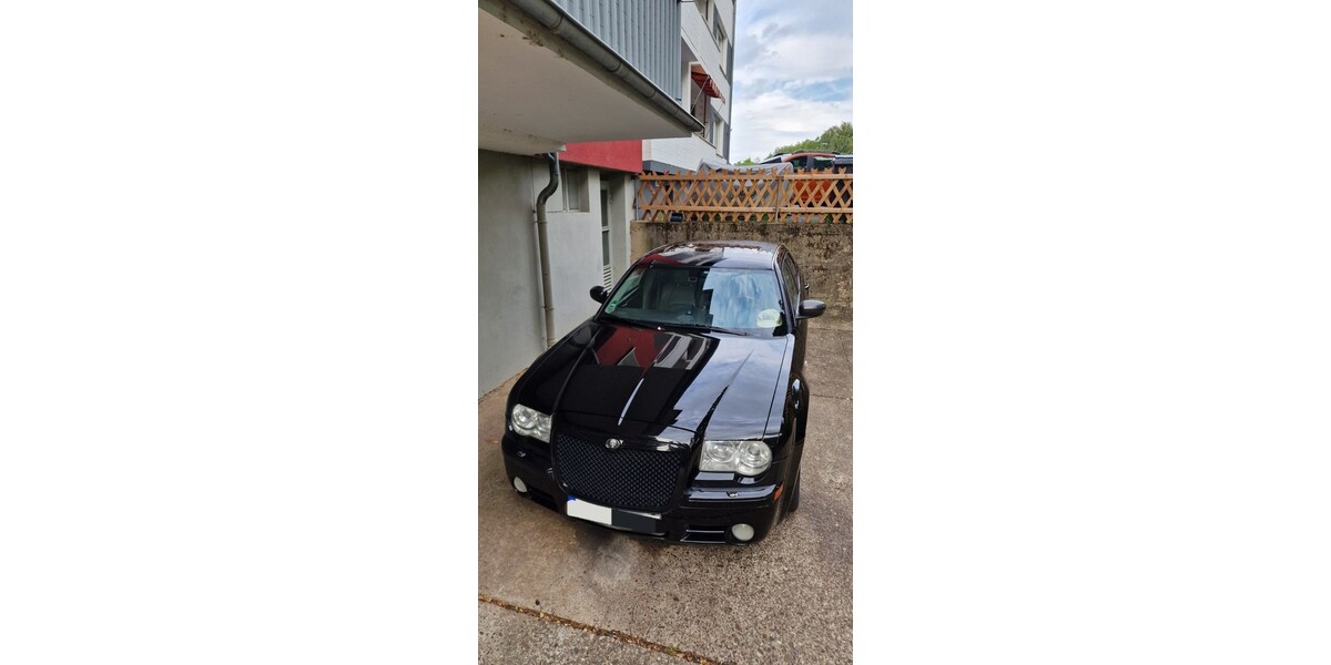 Chrysler 300C 290.000 km 4.550 &euro; Köln 50667
