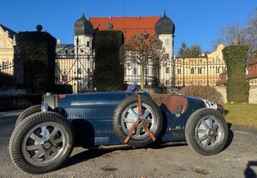 Bugatti Andere 5.000 km 235.000 &euro; Bad Aibling 83043