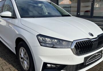 Skoda Fabia 15.672 km 19.790 &euro; Kammeltal/Egenhofen 89358