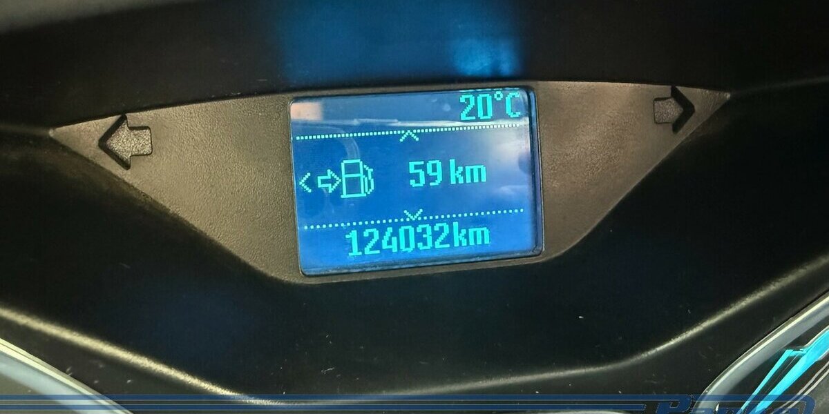 Ford Grand C-Max Trend 7-Sitze Xenon 1.Hand 128.580 km 7.300 &euro; Berlin 13187