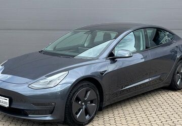 Tesla Model 3 22.900 km 33.550 &euro; Rohr 93352